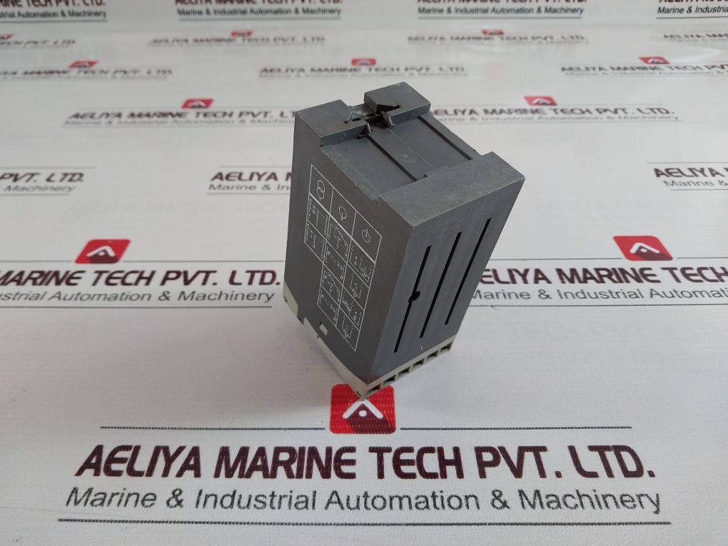 Jumo Cr0W-54/2.Re4.Ik3.Zv Temperature Controller 5A/220Vac