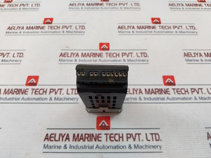Jumo Di 32 Temperature Controller 3A 230Vac