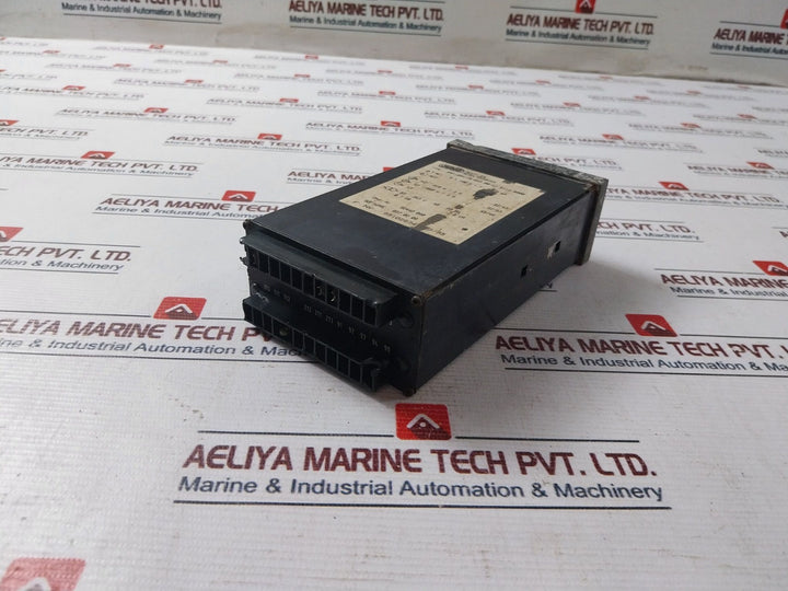 Jumo Dicon Sm 037.02.08 Temperature Controller Srm-48H/10-053.00-61-5112.0000