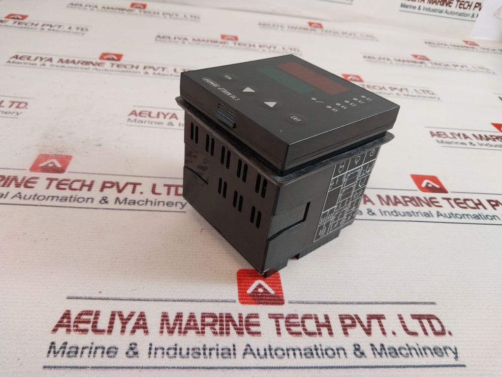 Jumo Dtron 04.1 Temperature Controller 93-263Vac 8Va