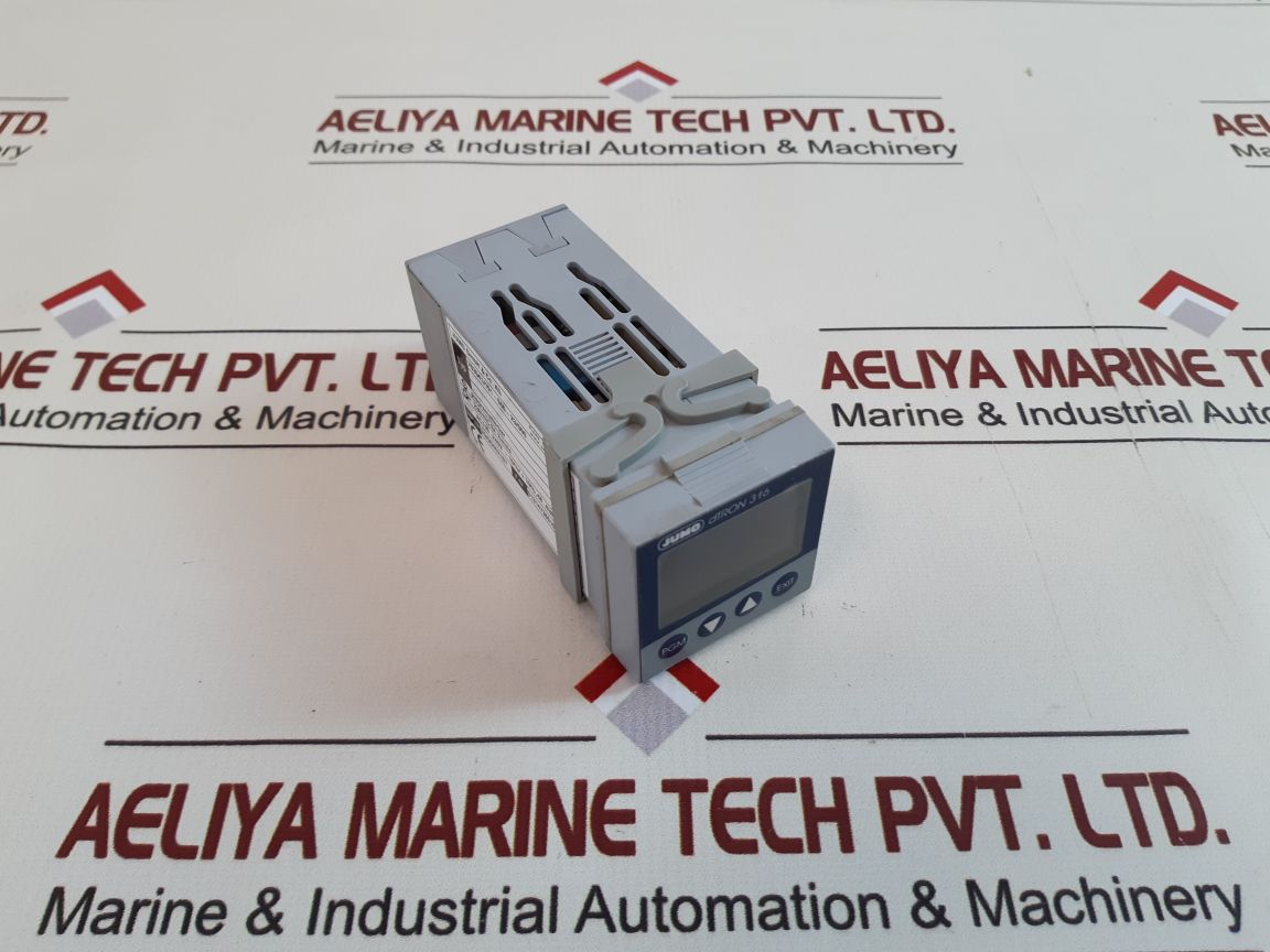 Jumo Dtron 316 703041/191-660-23/000 Compact Controller