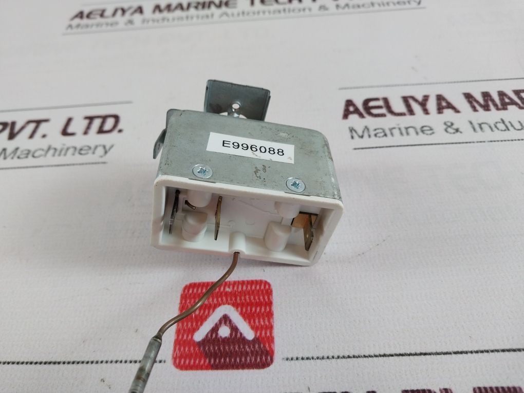 Jumo Em-5 /N2 Safety Thermostat