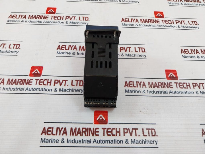 Jumo Itron 16 702041/88-888-000-23/061 Temperature Controller 3A/250V Ac