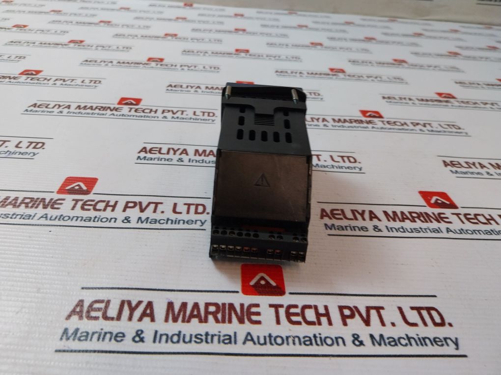 Jumo Itron 16 Temperature Controller