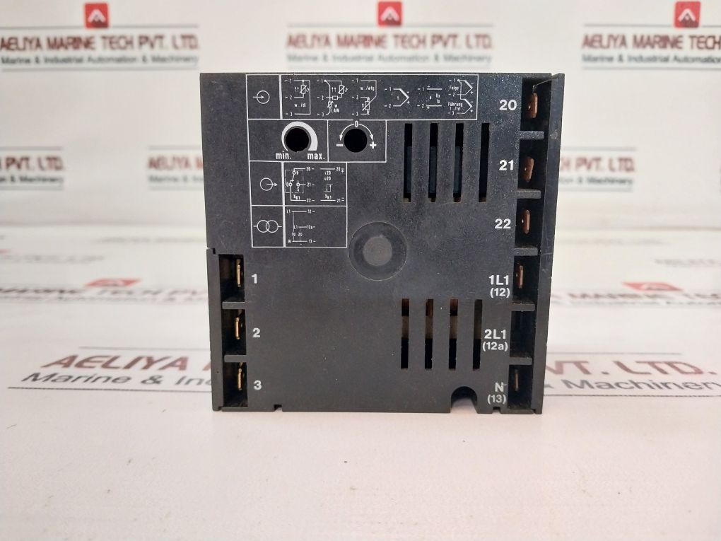 Jumo Lan T Temperature Controller 0-400°C