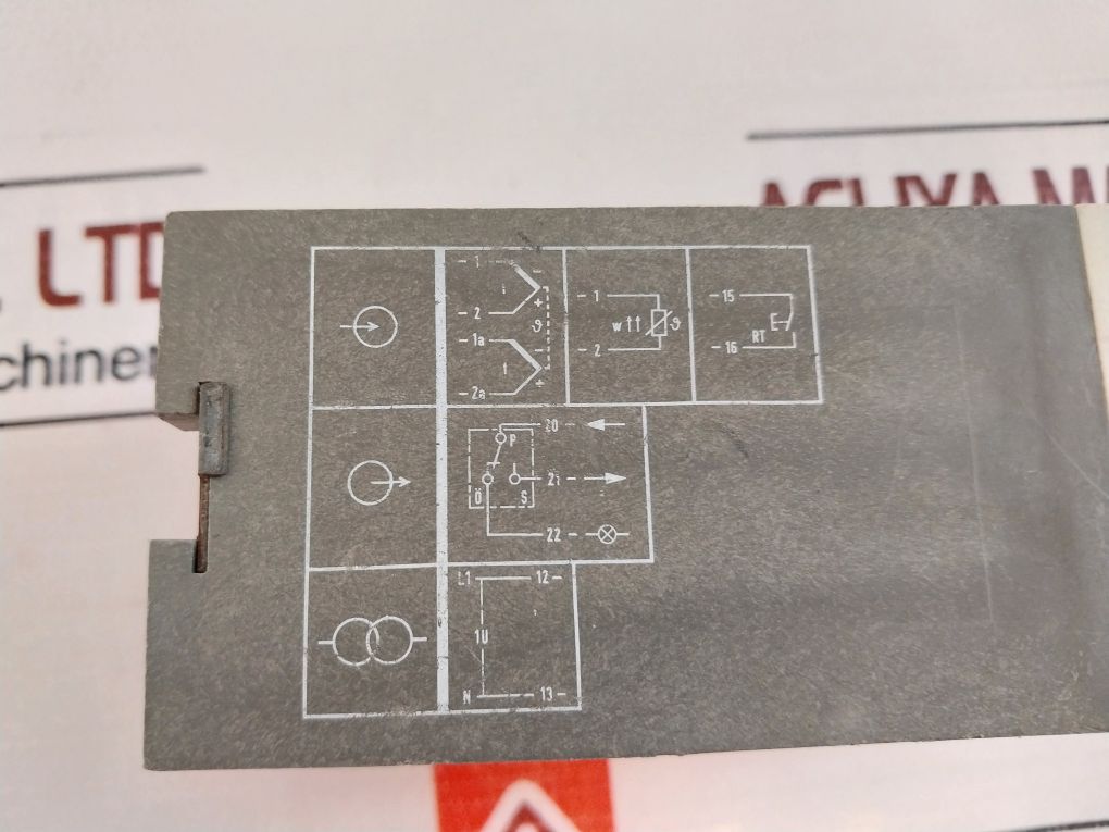 Jumo Stbow-54/10.Rt Temperature Controller 2A/220Vac