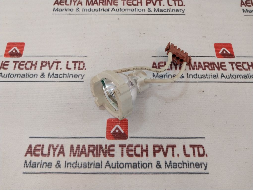 Jvc Tm-1010Pn Video Monitor Tk-c1481Eg Color Video Camera 3239 Photo Optic Lamp With Connector Cables