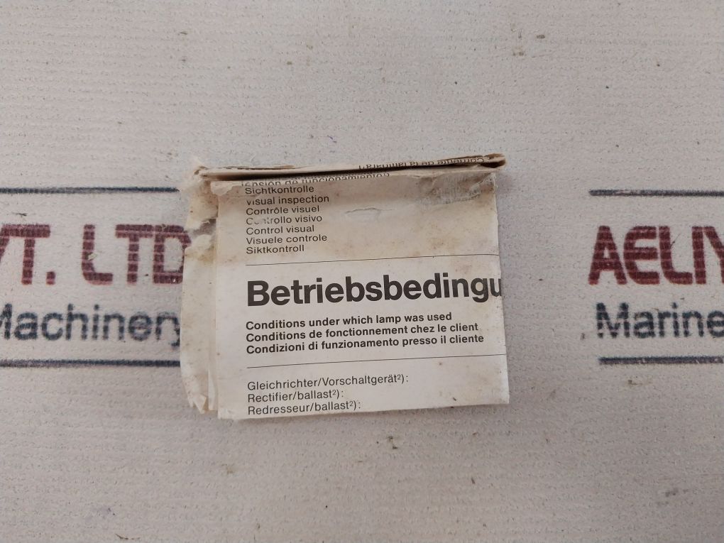 Jvc Tm-1010Pn Video Monitor Tk-c1481Eg Color Video Camera 3239 Photo Optic Lamp With Connector Cables