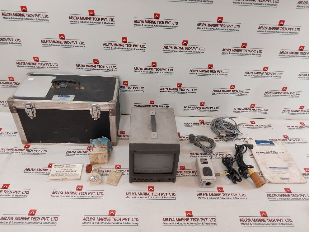 Jvc Tm-1010Pn Video Monitor Tk-c1481Eg Color Video Camera 3239 Photo Optic Lamp With Connector Cables