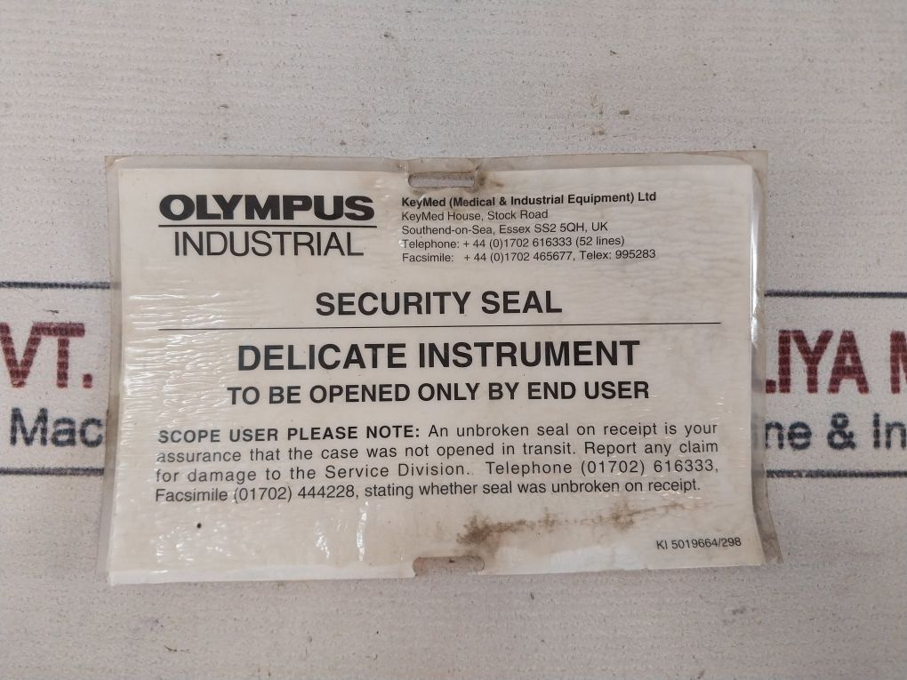 Jvc Tm-1010Pn Video Monitor Tk-c1481Eg Color Video Camera 3239 Photo Optic Lamp With Connector Cables