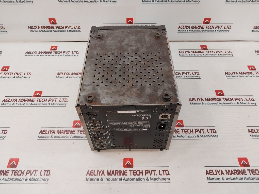 Jvc Tm-1010Pn Video Monitor Tk-c1481Eg Color Video Camera 3239 Photo Optic Lamp With Connector Cables