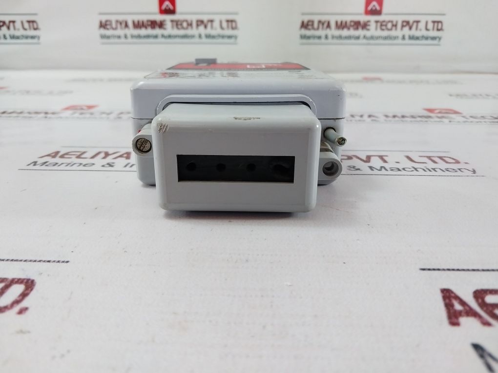 Kakatiya 198710 Outdoor Light Controller S/H2B1M/0542