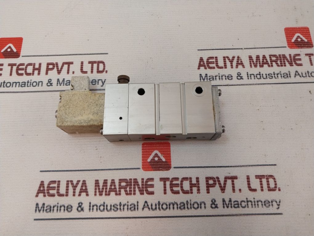 Kaneko Sangyo Mb15G-10-a3P Air Solenoid Valve 200/220V Ac