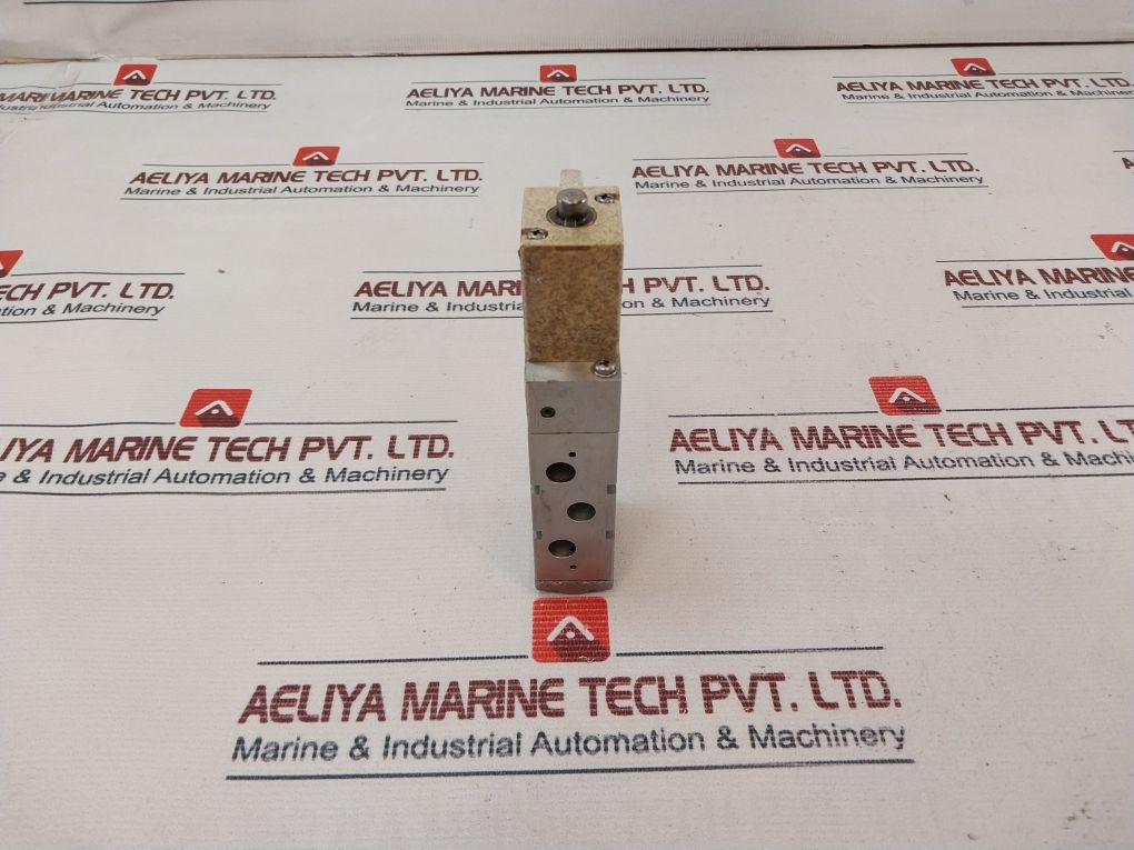 Kaneko Sangyo Mb15G-10-a3P Air Solenoid Valve 200/220V Ac