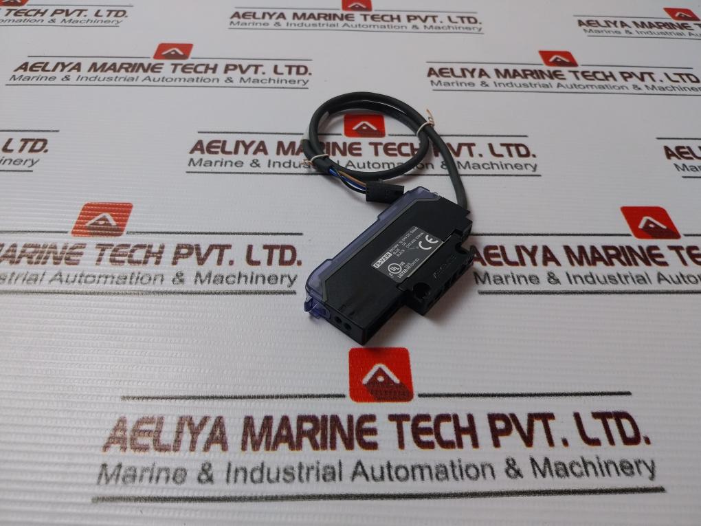 Keyence Fs-v21R Digital Display Fiber Amplifier 12-24V Dc