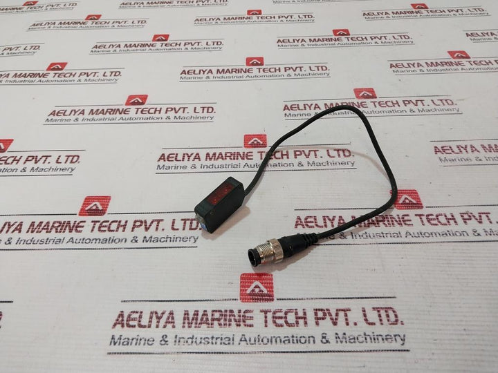 Keyence Pz-m13P Photoelectric Sensor 12-24Vdc