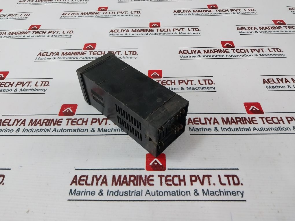 Kiour Mc-j Temperature Controller