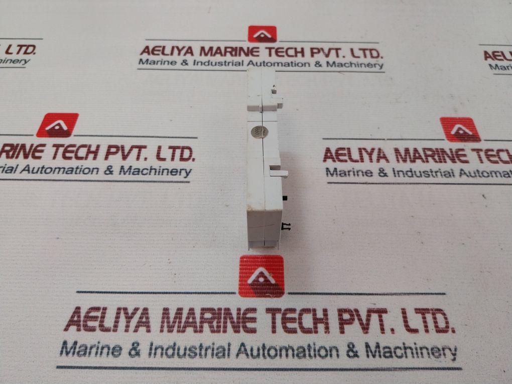 Klöckner Moeller Nhi 11-pkz 2 Side Mount Auxiliary Contact Block