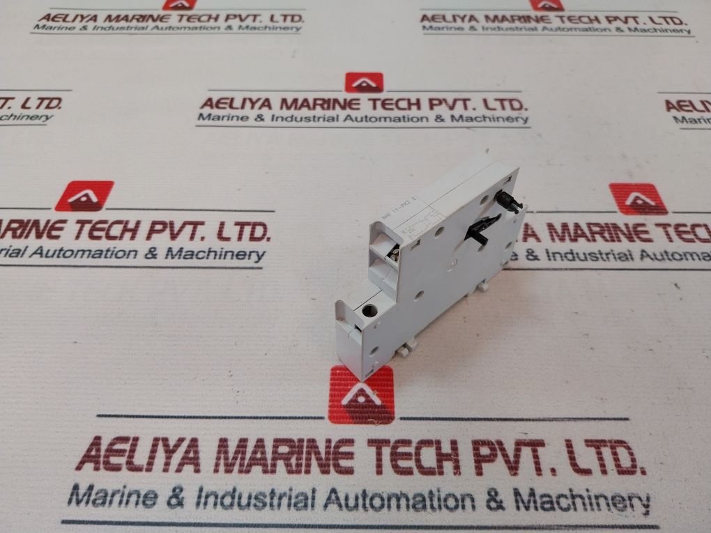 Klöckner Moeller Nhi 11-pkz 2 Side Mount Auxiliary Contact Block