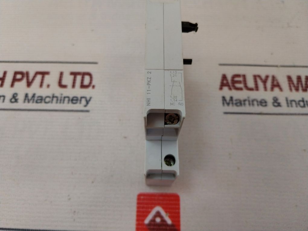 Klöckner Moeller Nhi 11-pkz 2 Side Mount Auxiliary Contact Block