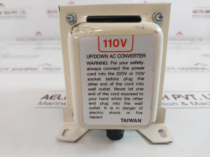 Klass Tc-500 Up/Down Ac Converter/Transformer 220V 110V