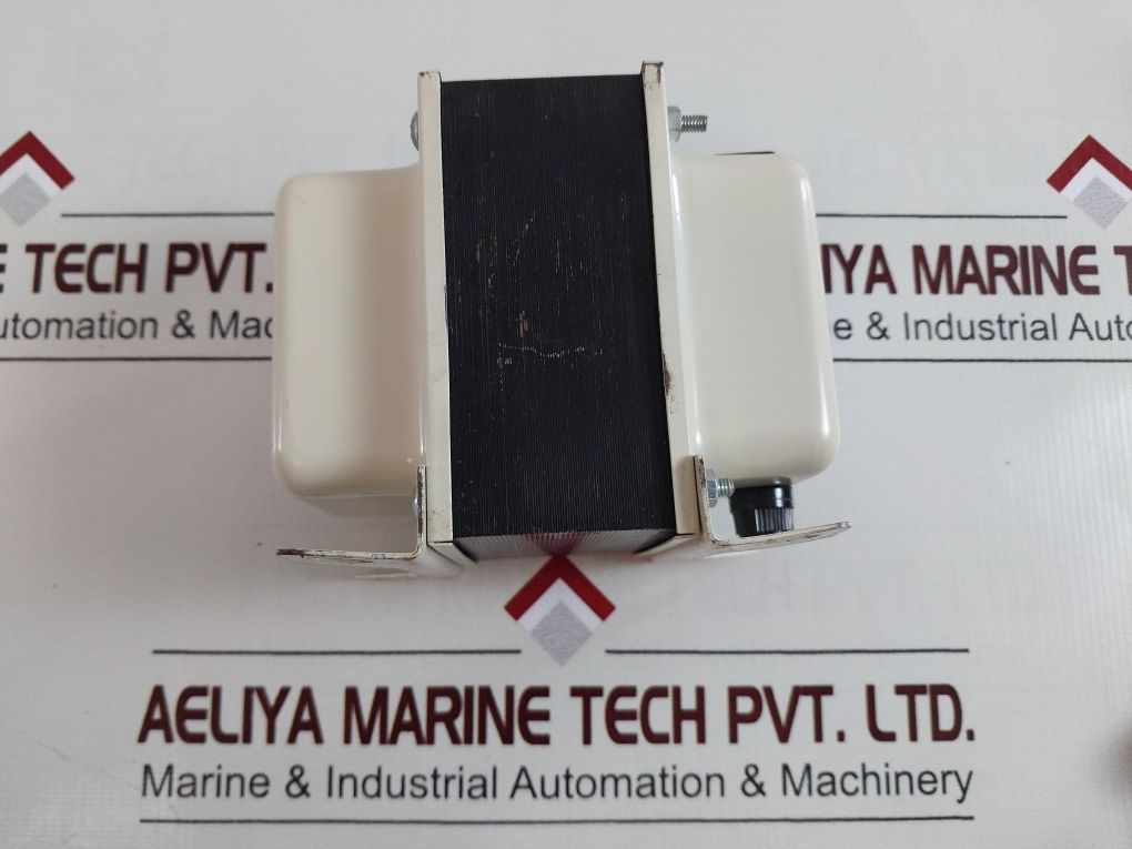 Klass Tc-500 Up/Down Ac Converter/Transformer 220V 110V