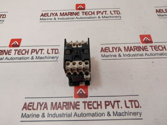 Klockner-moeller Dilr22 Contactor Relay 220V 60Hz