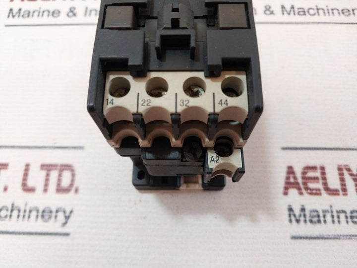 Klockner-moeller Dilr22 Contactor Relay 220V 60Hz