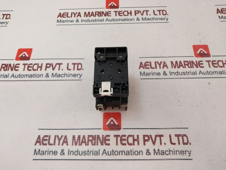 Klockner-moeller Dilr22 Contactor Relay 220V 60Hz