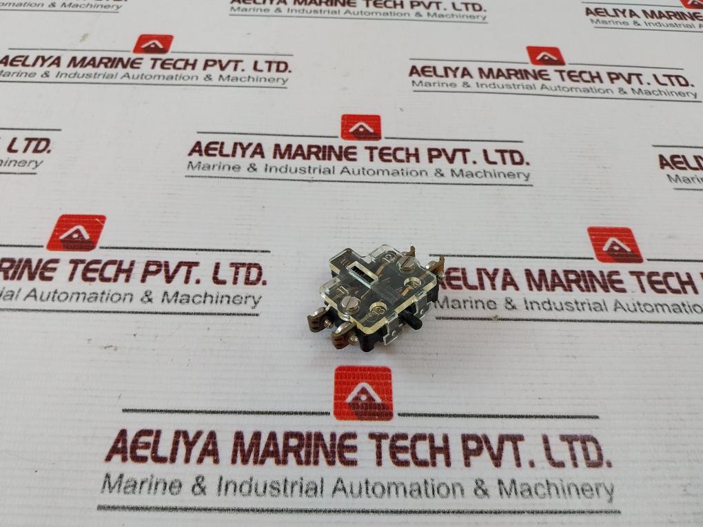 Klockner-moeller Hi 11 – Pkzm 3 Auxiliary Contacts