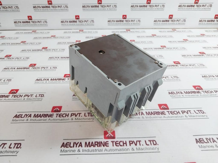 Klockner-moeller Nzm6-160 Circuit Breaker 3 Pole Ip20/00