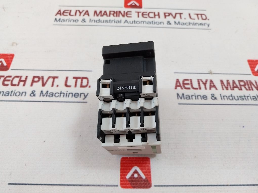 Klockner Moeller Dil00M-01 Contactor 8000V