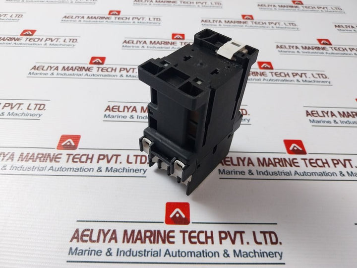 Klockner Moeller Dil00M-g-10 Contactor-with 220V Dc Coil 20A 8000V