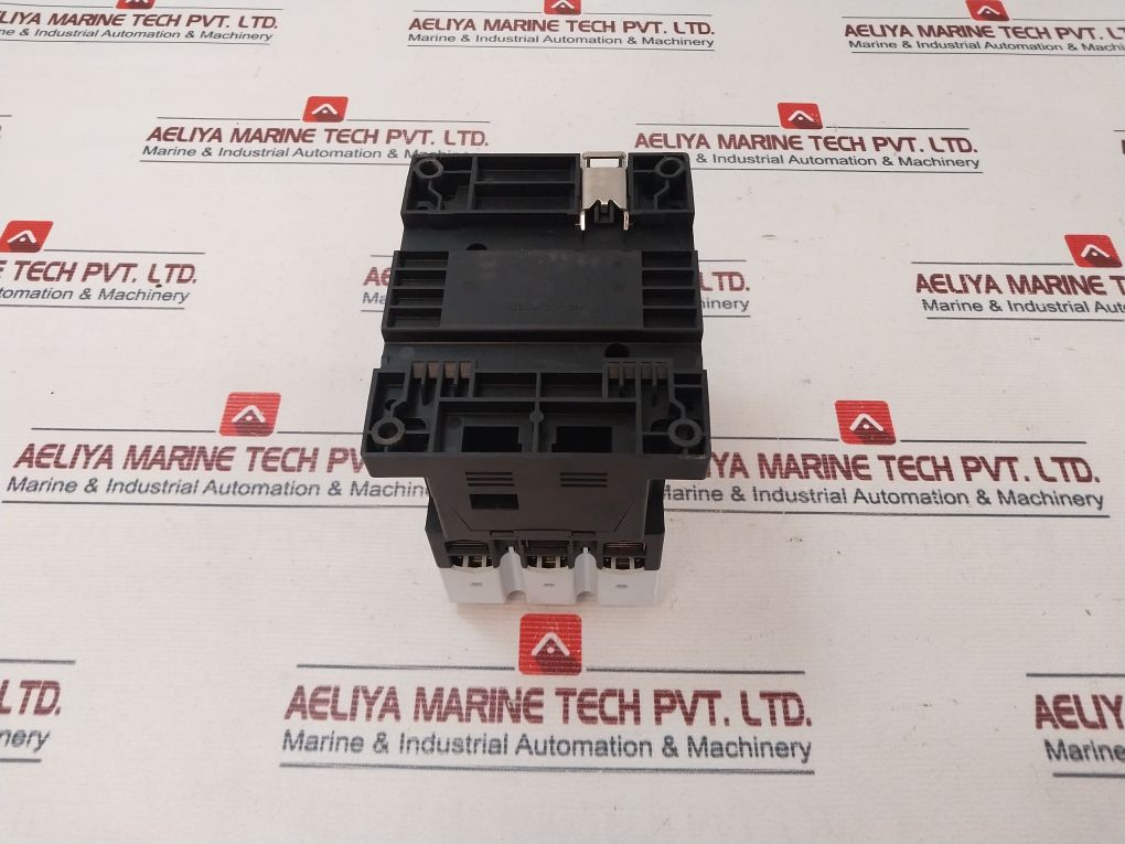 Klockner Moeller Dil 4 M Contactor 230V 50Hz