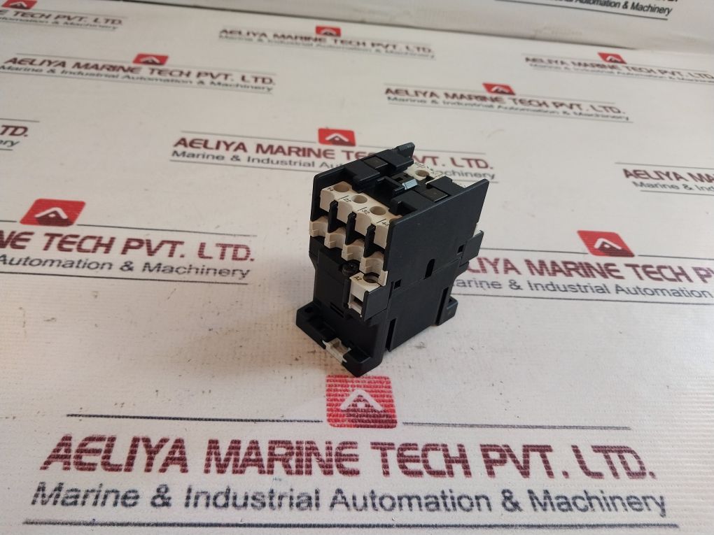 Klockner Moeller Dil R22 Auxiliary Contactor Relay 250V