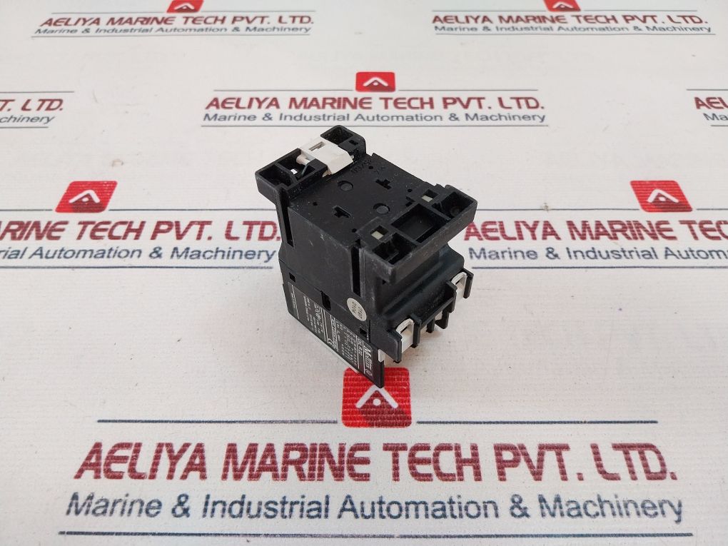 Klockner Moeller Dil R 22 System Contactor Relay 230V 50/60 Hz
