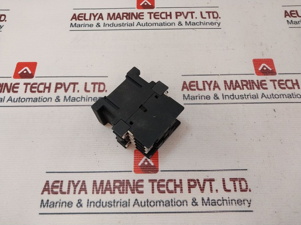 Klockner Moeller Dilr40-g Contactor Relay 110V 50/60Hz