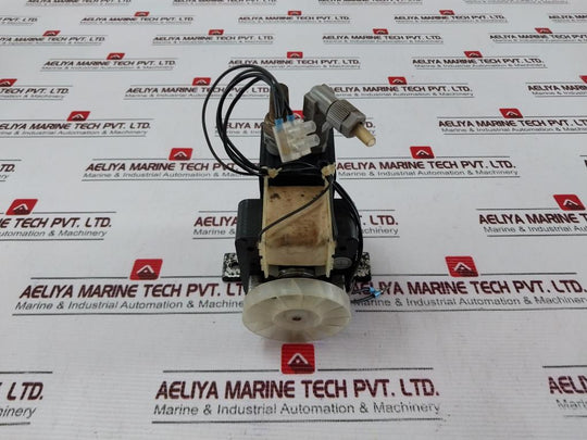 Knf Pm21050-86 Sampling Pump 230V Ac 50/60Hz