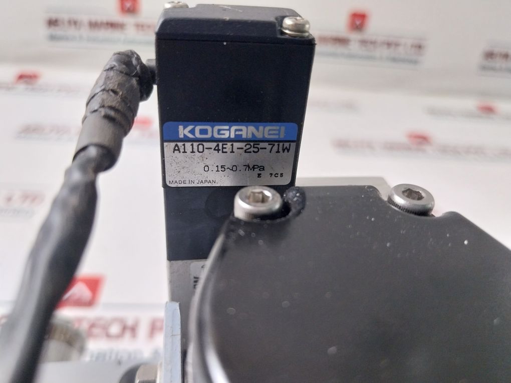 Koganei A110-4E1-71W