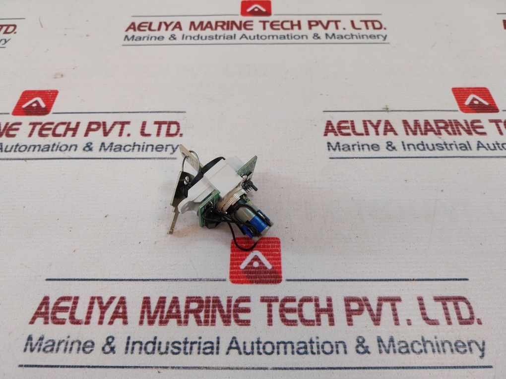 Kone Km50015172H01 Elevator Door Lock With Keys