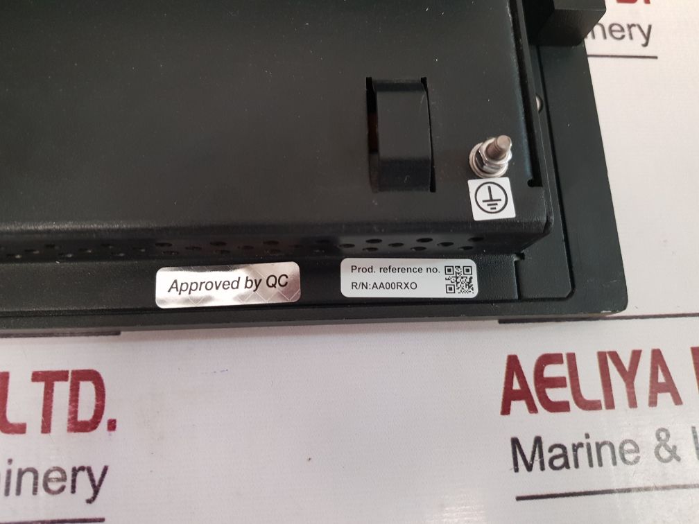 Kongsberg Isic Md 19 Display Monitor