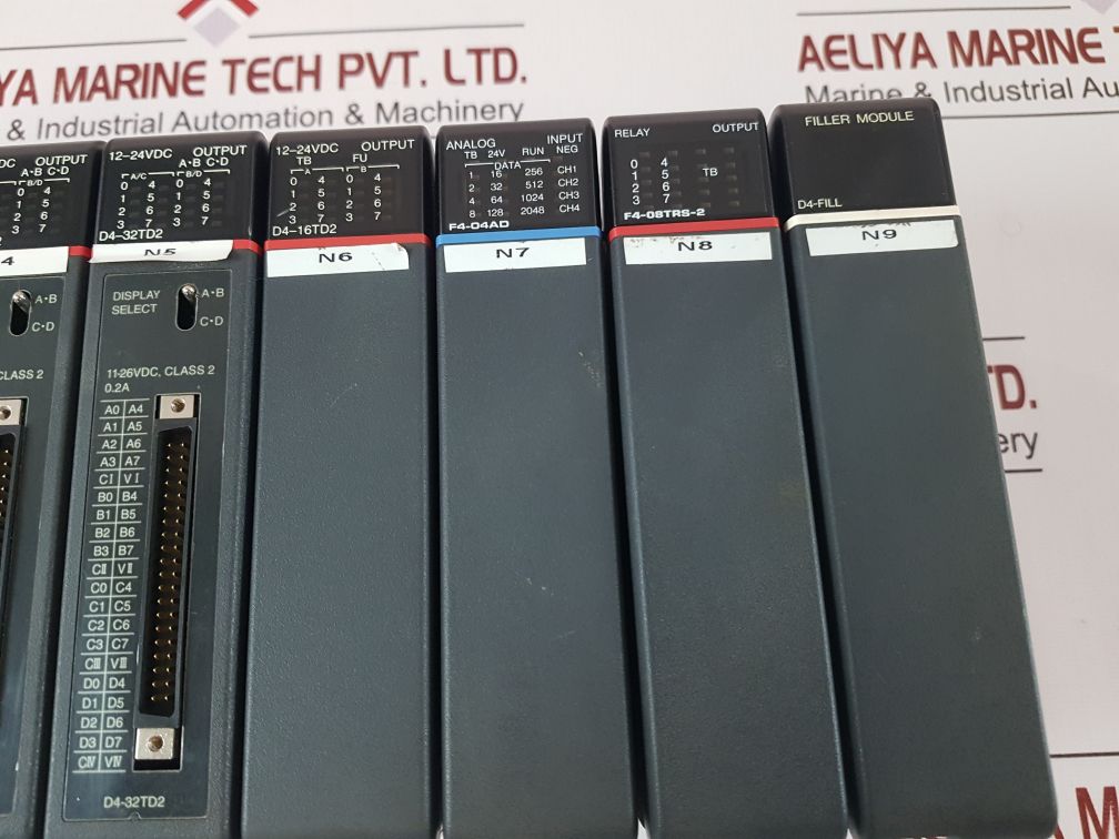 Koyo Direct Logic 405Rs D4-rsdc,D4–32Nd3-1,D4-32Td2,D4-16Td2 Module Rack
