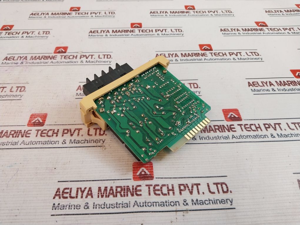 Koyo Electronics E-01T-4157 Relay Output Programmable Controller 7940589-1