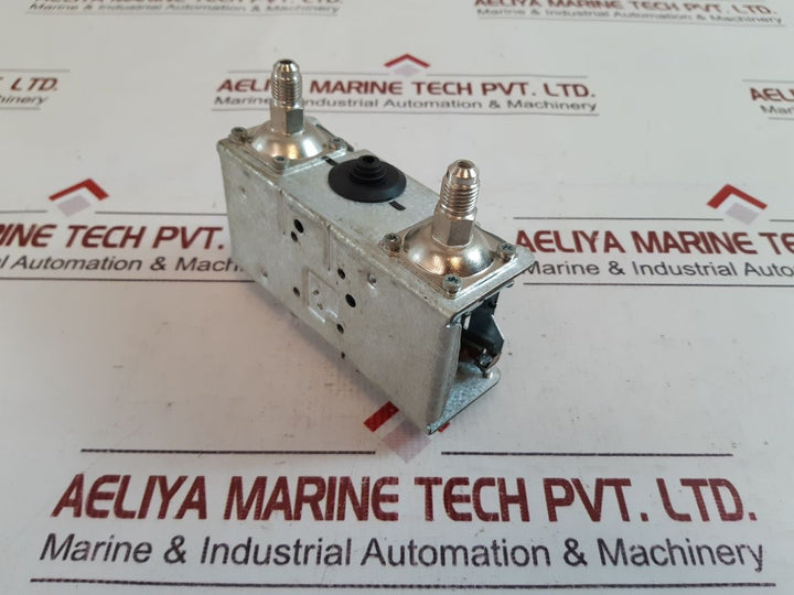 Danfoss kp15 060-1264 dual pressure control 