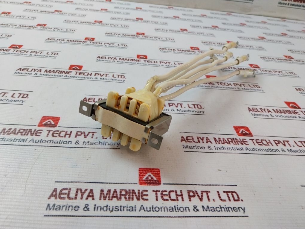 Kp8598Aa101 Sensor Connector 32-443Y