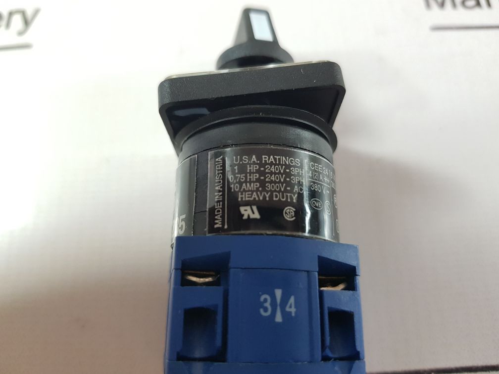 Kraus & naimer cg 4 rotary switch