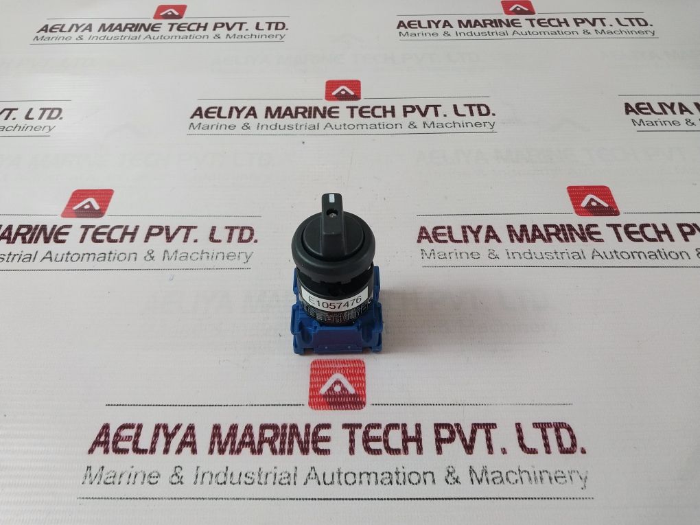 Kraus & Naimer Ch10 Isolator Selector Switch E1057476, 600 Vac 20 Amp