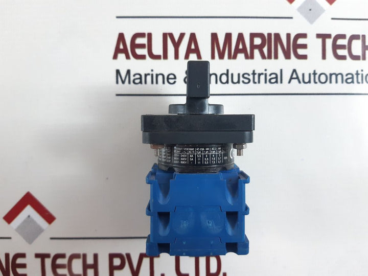 Kraus & Naimer Ch16 Position Switch
