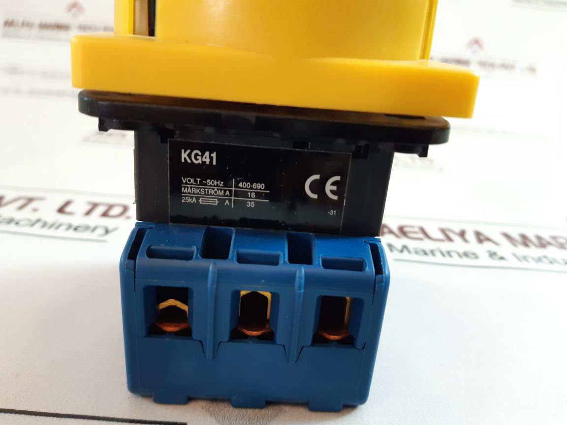 Kraus & Naimer Kg41 Main Switch – Aeliya Marine Tech