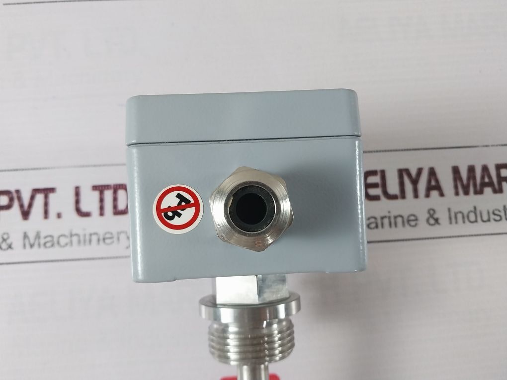 Heinrich Kubler Ksr Kp-51366/1 Solenoid Float Switch 230V 0.5A